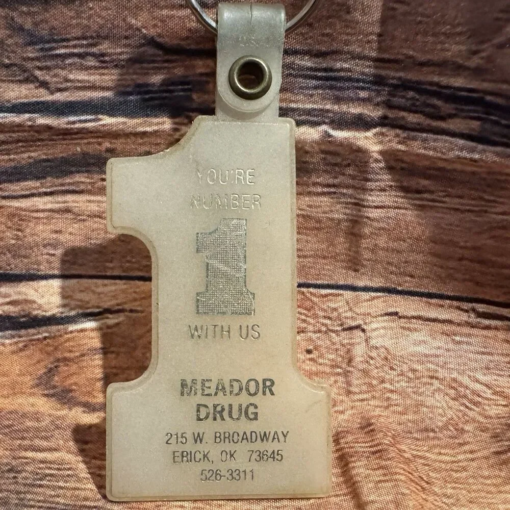 Vintage Meador Drug Keychain Erick Oklahoma Route 66 Pharmacy Advertising Vinyl